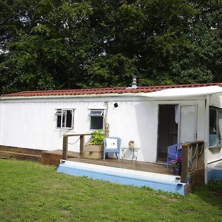 Villa Rockets'S Retreat Bursledon Exterior foto